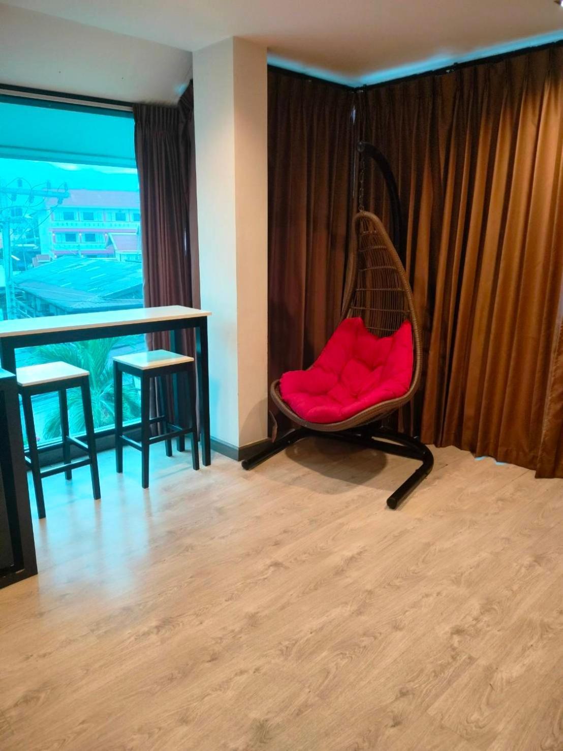 Hotel De Nara-Sha Extra Plus Chiang Mai Bagian luar foto