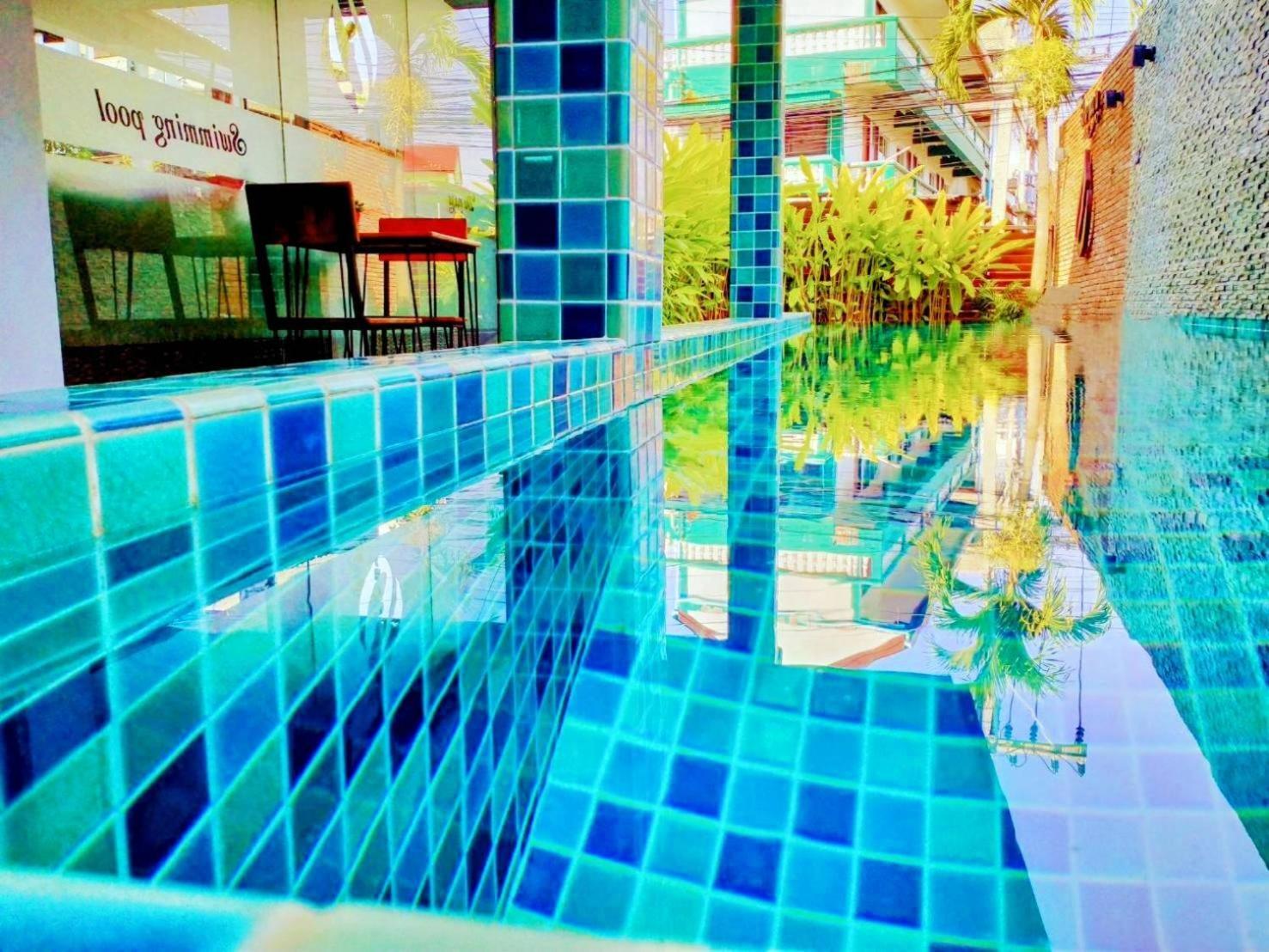 Hotel De Nara-Sha Extra Plus Chiang Mai Bagian luar foto
